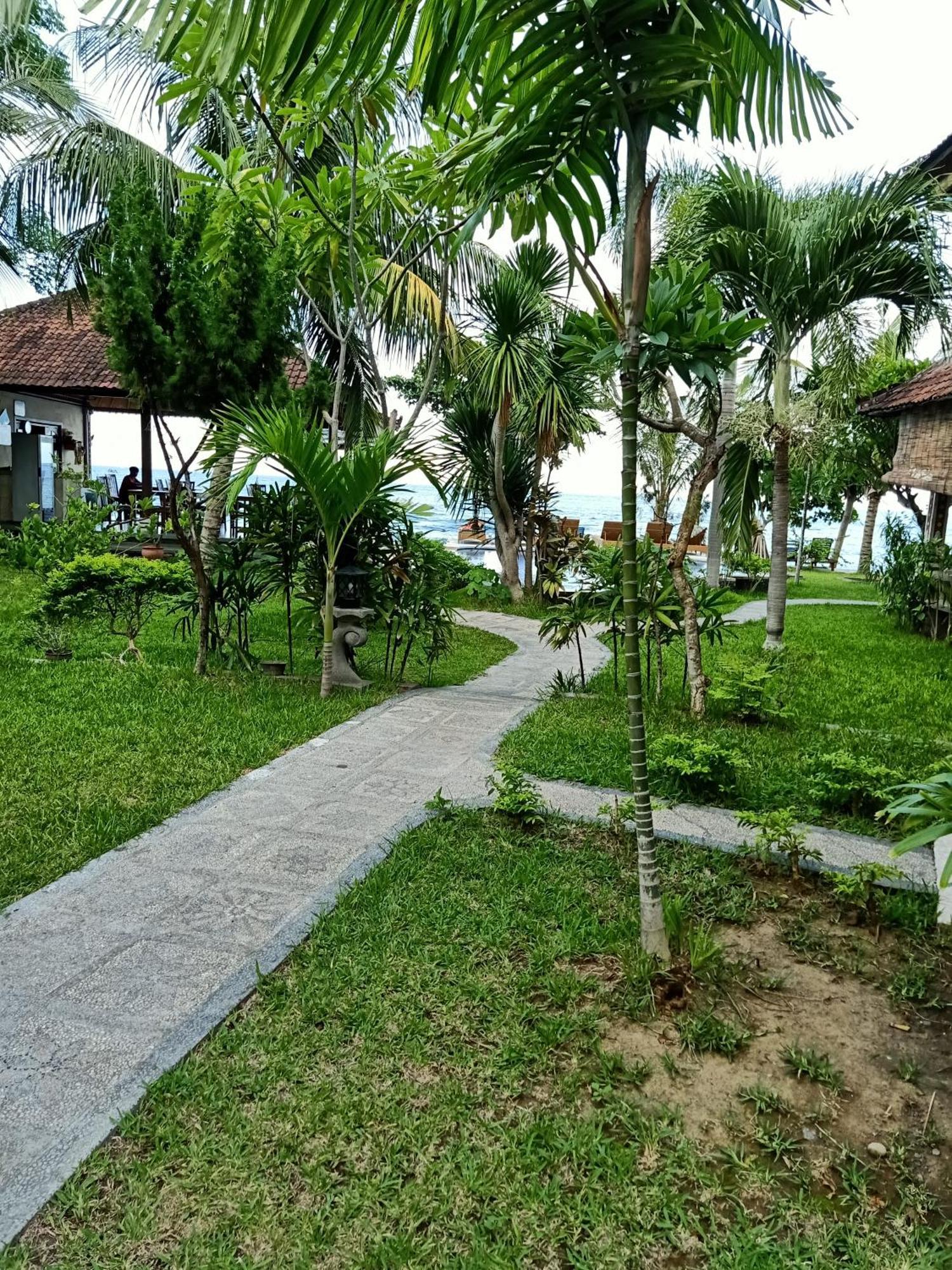 Ganesha Amed Hotel Phòng bức ảnh